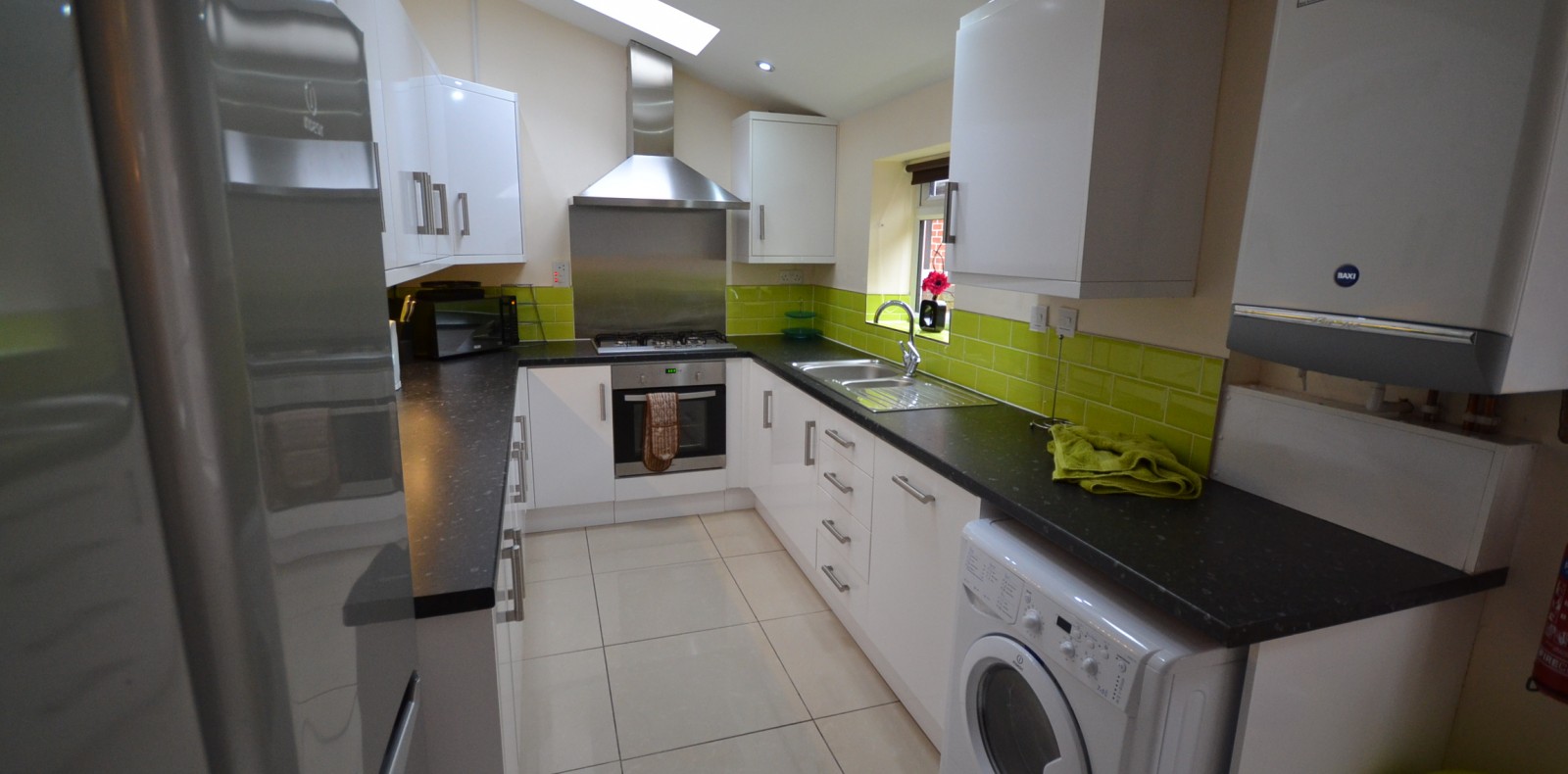 6-Bed Student House – Kimbolton Avenue, Lenton