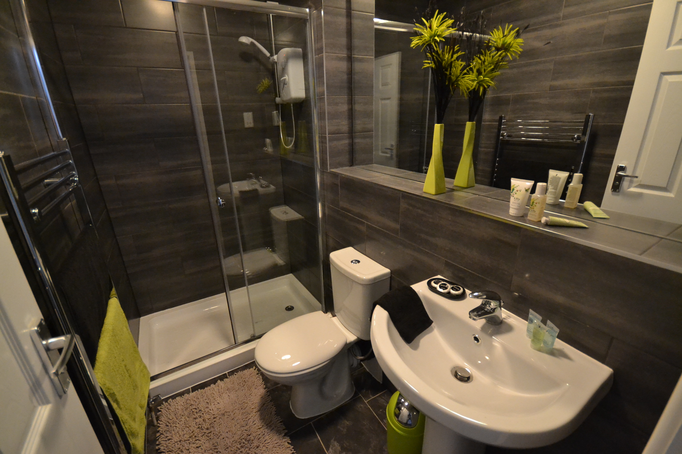 Nottingham House Bed Room Properties Nottingham House Bed Room Properties