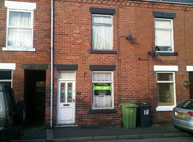 2Bed House New Street, Chesterfield Nottingham Letting Agents